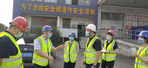 市口岸物流办一行到果集司进行非冷链专项检查（图片）.png