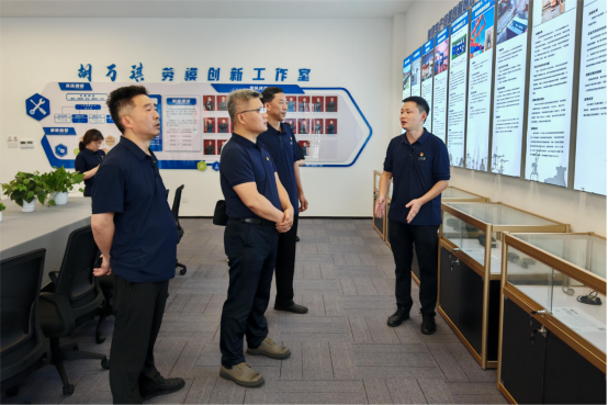夏日送清凉 慰问暖人心 ——刘红伟到果园集装箱公司开展高温慰问 image.png